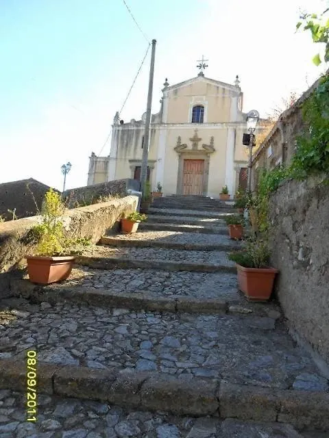 피라이노 Bella Casa D'Epoca In Splendido Borgo Siciliano 아파트 0*,  이탈리아