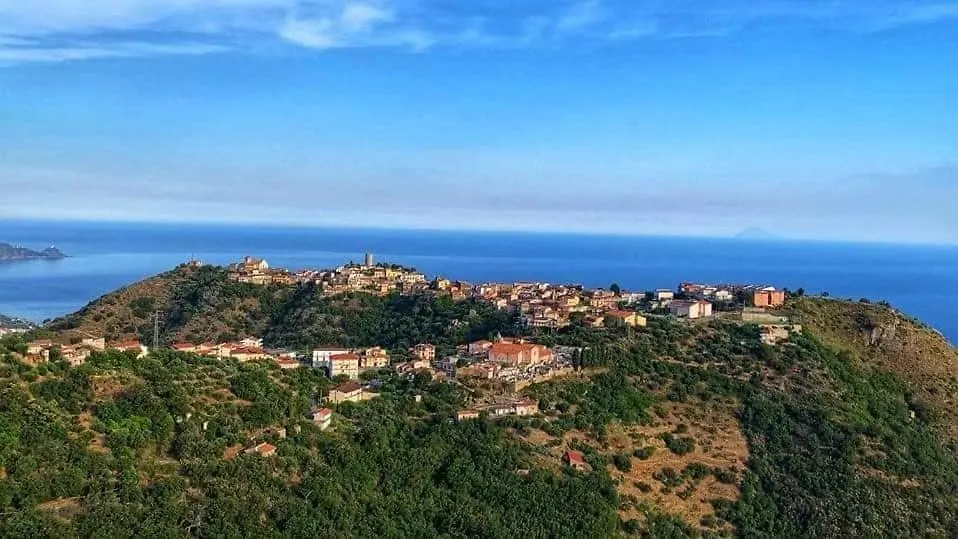 피라이노 Bella Casa D'Epoca In Splendido Borgo Siciliano 아파트 0*,  이탈리아